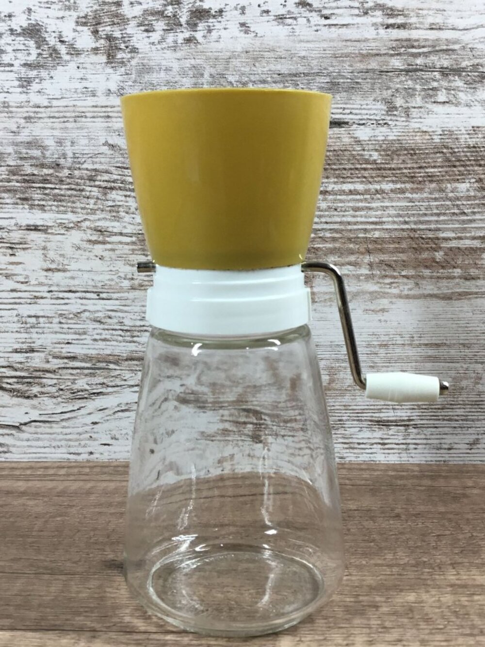 Vintage Federal Housewares Harvest Gold Glass Spice Nut Grinder Chopper
